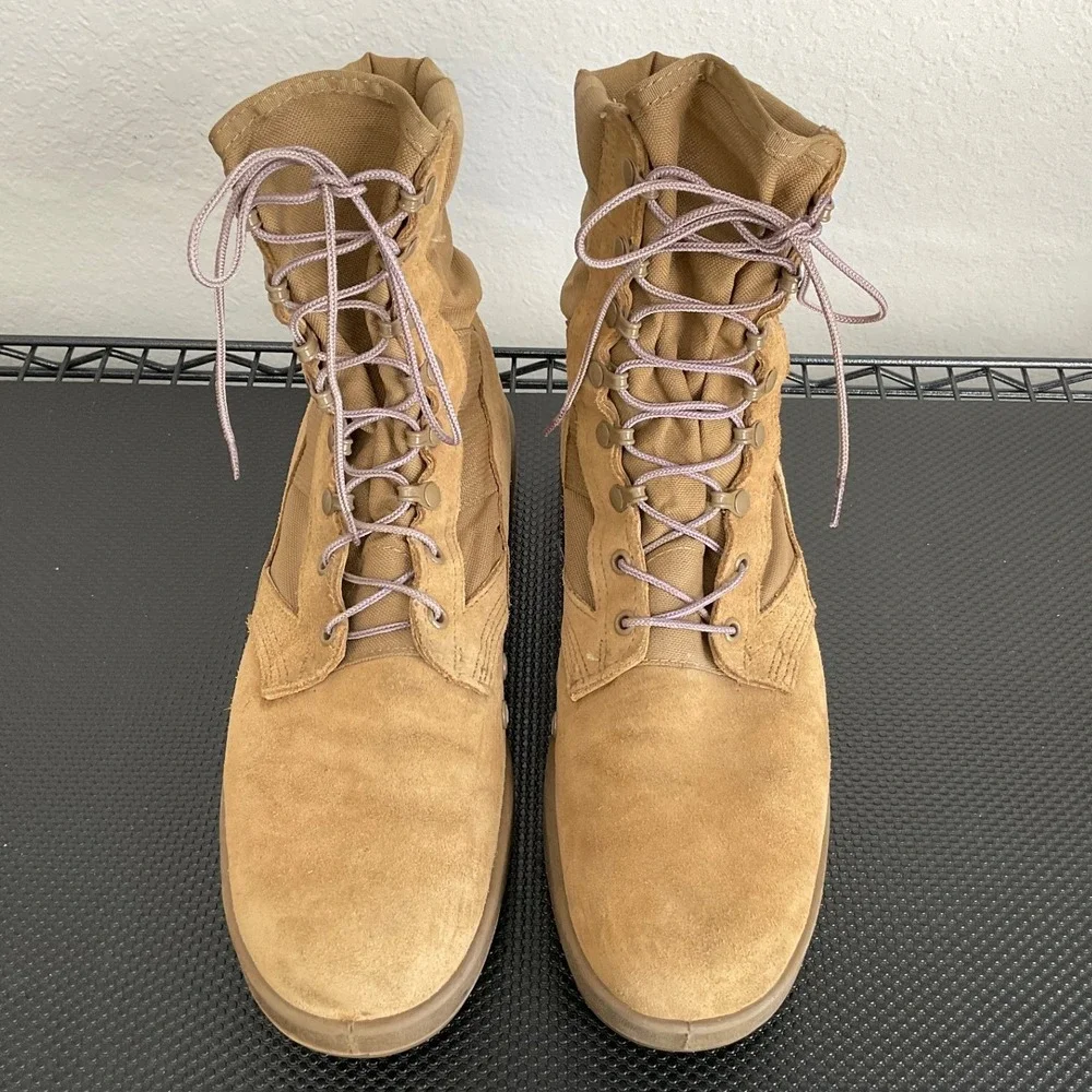 US Army Hot Weather Combat Boot Coyote Brown Vibram Men 11.5R SPM1C1-13-D-1017